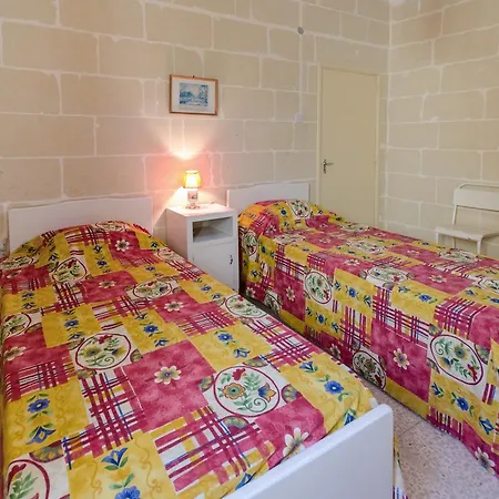 Maryanne-joe Flats * Marsalforn