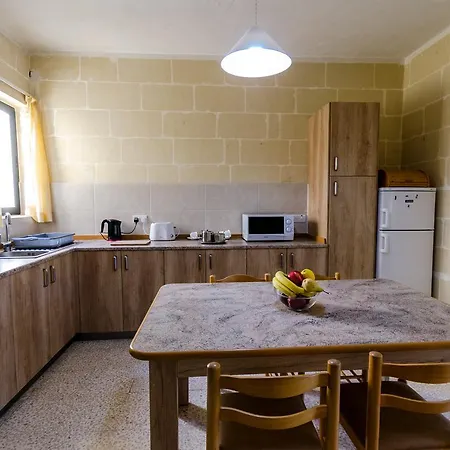 Maryanne-joe Flats Appartement