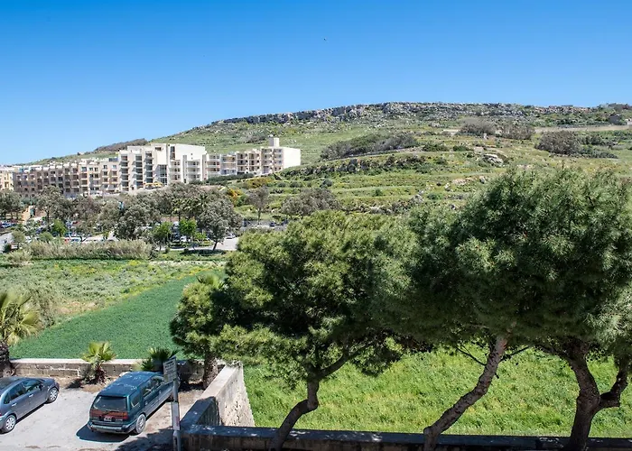 דירה Maryanne-joe Flats *